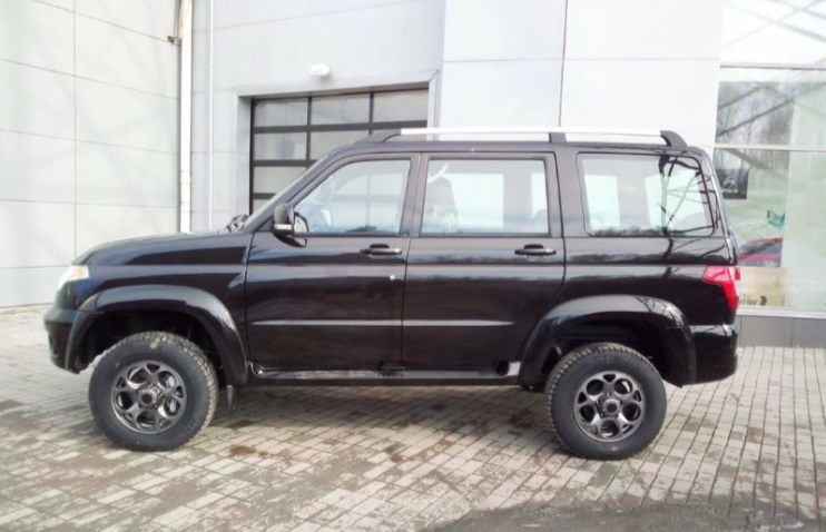 Оформили силовые бампера на УАЗ Patriot в Пятигорске за 5 000 ₽